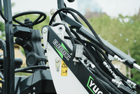 Caricatore Elettrico Z25 a Zero Emissioni per Cooperativi Agricoli, Alimentato a Batteria per Operazioni Agricole