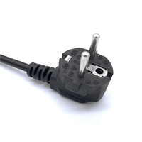 Câble d'alimentation PC H05VV-F 3C*0.75MM2 avec fiche européenne à angle droit 3 broches IEC C13 220 Volts