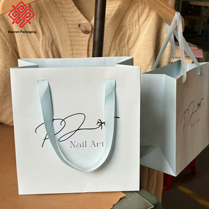 Bolsa de Compras Baoren de Material Reciclado, Diseño Clásico Gris, Dorado y Negro, Tamaño Pequeño, con Asas, para Trajes, Vestidos, Promociones y Supermercados - Product Image 3