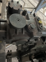 Machine à ensiler le maïs automotrice et ensileuse de maïs