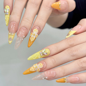 <span class=keywords><strong>Ongles</strong></span> Press-On de Luxe Faits Main Jaune Citron Ombré <span class=keywords><strong>avec</strong></span> Design Ours en Cristal 3D Réutilisables Stiletto Courts pour Doigts – <span class=keywords><strong>Faux</strong></span> <span class=keywords><strong>Ongles</strong></span> de Salon - Product Image 3