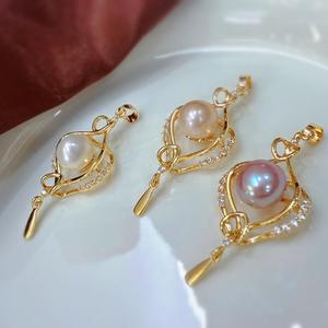 Collier pendentif en perles d'eau douce naturelles pour femmes européennes et américaines, bijoux de mode de luxe léger, chaîne de clavicule pour filles - Product Image 2