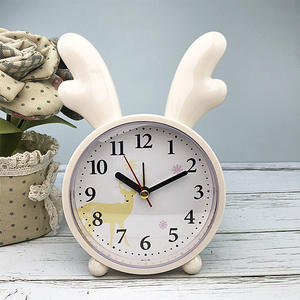 <span class=keywords><strong>Lapin</strong></span> cerf réveil Reloj non tic-tac Super silencieux horloge chambre chevet petit bureau Table réveil - Product Image 5