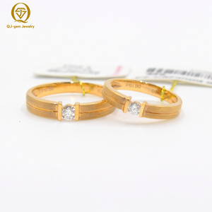 แหวนเพชรเม็ดเดี่ยวดีไซน์เฉพาะตัว ทอง 18K เพชรเพาะเลี้ยงสีขาว D พร้อมใบรับรอง IGI สลักข้อความภายในตามสั่ง เหมาะสำหรับเป็นของขวัญ - Product Image 1