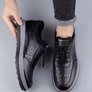Zapatillas casuales de cuero gris con patrón para hombre al por mayor de fábrica - Zapatillas cómodas con cordones para uso diario y estilo urbano - Product Image 6