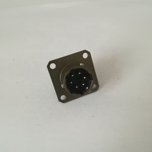 Connecteur femelle 6 broches 26482 Kukdong MS3112E10-6PN Connecteurs à baïonnette - Product Image 3