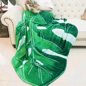2023 Zhejiang Custom Name Fall Roll fles Cute Character Green Thick Heavy Sublimation Trow Leaf Blanket - Product Image 6
