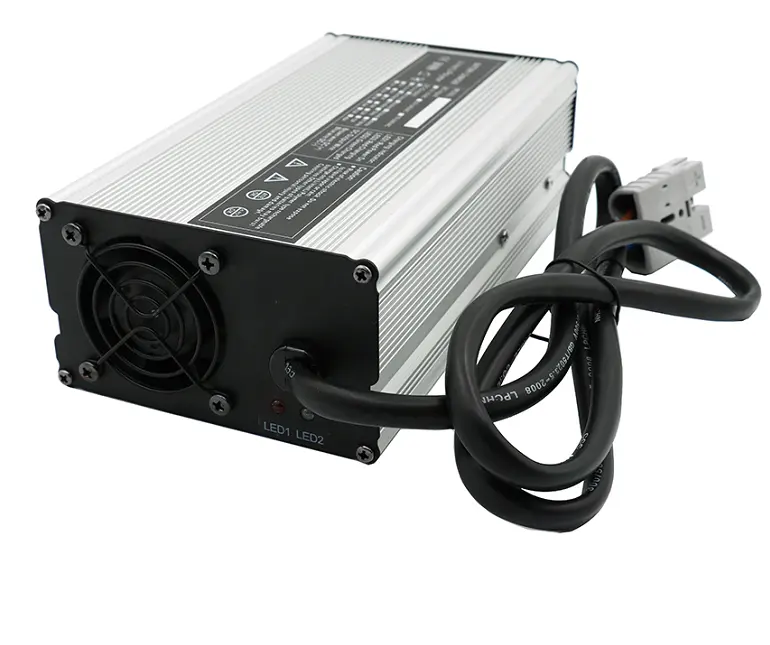 900W 50V 10a Slimme Digitale Batterijlader Voor Golfkar, E-Driewieler, E-Fietsen, Vorkheftruck, Sightseeing Auto Lithium Lifepo4 Lood Acid B