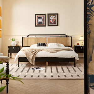 Кровати в стиле Ваби-Саби из экологически чистого массива дерева и натурального ротанга – двуспальные кровати размера King Size и Queen Size для отелей - Product Image 1