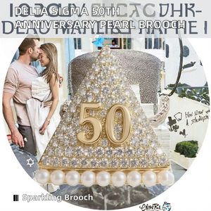 Broche Triangular con Perlas y Diamantes de Imitación, Diseño Número Cincuenta, Aleación Chapada en Rodio, Accesorio para Bodas, Aniversarios y Fiestas - Product Image 2