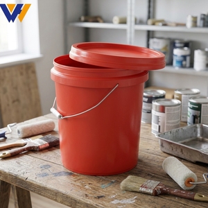 Bidon en plastique étanche avec logo personnalisé pour l'emballage d'engrais agricoles - Product Image 1