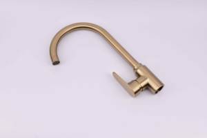 Robinet de <span class=keywords><strong>cuisine</strong></span> à une poignée de style classique avec finition or PVD Installation facile à un trou pour robinet d'eau - Product Image 5