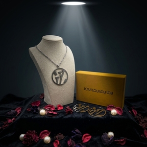 Juego de Joyería de Acero Inoxidable Chapado en Oro Vintage Unisex al por Mayor, Collar y Aretes - Product Image 4