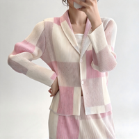 Ensemble plissé de qualité supérieure à livraison rapide, blazer color block de créateur et pantalon large pour tenue de villégiature, pour les boutiques mondiales