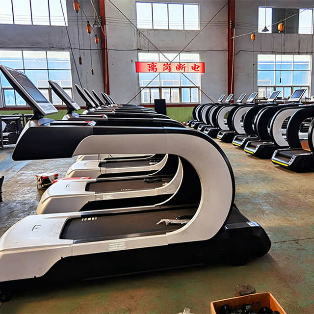 Professional Gym Equipment/ Commercial With TV WD-LDT-930 High-Power Motor & Auto Incline 3.0HP (6.0HP Peak) AC Motor Deli