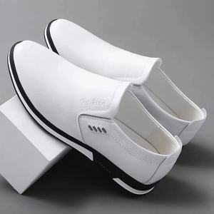 <span class=keywords><strong>Mocasines</strong></span> de cuero PU para hombre, <span class=keywords><strong>mocasines</strong></span> planos para hombre, zapatos de vestir de negocios, zapatos transpirables de moda de verano, calzado negro y blanco, envío directo - Product Image 3