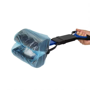 Ramasse-crottes pour chien en plastique avec long manche de 80 cm pour l'extérieur - Product Image 5
