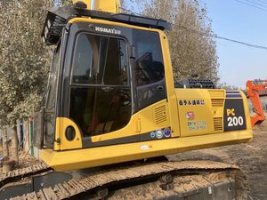 Excavateurs d'occasion PC200-8 Komatsu Original 20 tonnes Matériel de construction pelleteuse sur chenilles d'occasion à vendre - Product Image 5