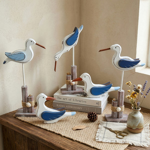 Juego de figuras de aves marinas de madera, decoración artesanal de estilo mediterráneo para sala de estar, adorno de escritorio, paquete de varias piezas - Product Image 1