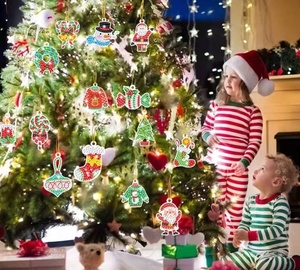 Pegatinas de Diamantes de Navidad XIXI, Kit de Bricolaje Acrílico 5D para Niños - Pingüino, Muñeco de Nieve, Árbol de Navidad, Regalo Artístico - Product Image 4