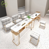 Ensemble table et chaise de manucure pour salon de beauté