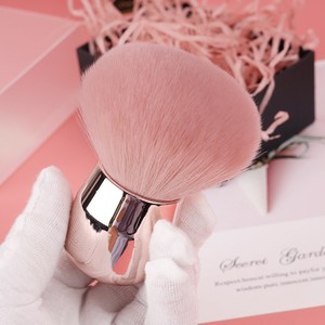 Brosse à poussière japonaise pour ongles, grande, plate et inclinée, en nylon, pour poudre libre, nettoyage, manucure, salon, nail art - Product Image 1