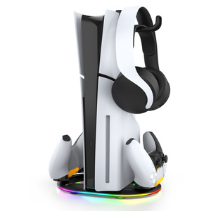 Nuevo Soporte Vertical <span class=keywords><strong>con</strong></span> 14 Luces RGB para Consola P5 Slim/P5 Pro, <span class=keywords><strong>Dos</strong></span> Puertos de Carga Tipo C para el Controlador de P5 - Product Image 1