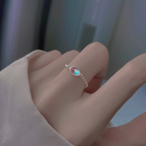<b>Moonstone</b> Pull-Out <b>Ring</b> For Women Oval Chain Crystal <b>Ring</b> Minimalist Design Everyday Wear Geometric Shape Bezel Setting - Product Image 1
