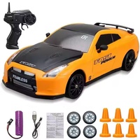 Alta calidad 2,4G 4WD Control remoto Racing Mini Drift Car 1/24 Juguete de simulación con ruedas TPR Cargador de batería USB y Cable