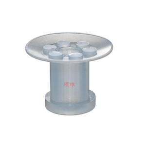 Machine d'emballage à ventouse à disque industriel de 26 mm de diamètre avec buse en silicone gravée, utilisée pour les applications de produits - Product Image 1