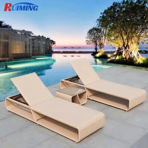 أثاث حمام سباحة للفنادق ، أثاث من الخوص البلاستيكي للاسترخاء مع وسادة ، كرسي صالة الشاطئ ، الروطان ، حديقة خارجية حديثة - Product Image 5