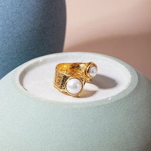 แหวนแฟชั่นมุกน้ำจืดแท้สำหรับผู้หญิง ชุบทองคำแท้ 14k 18k ไม่หมอง คงทน ผลิตจากสแตนเลสสตีล 316L - Product Image 4