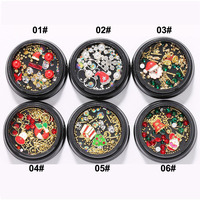 Vente en gros de bijoux de Noël Art Déco en alliage de métal mélange de flocon de neige perle cloutée Santa chapeaux strass effet 3D autocollants décalcomanies