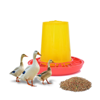 Seau d'alimentation rond en plastique pour poulets, canards et oies, rouge et jaune, mangeoire automatique pour volailles, équipement d'alimentation pour l'élevage à domicile et en extérieur