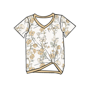 เสื้อยืดเด็กผู้หญิงคอวี แขนสั้น พิมพ์ลายทั่วตัว รุ่น Milk Silk  แบบผูกชายเสื้อ  OEM ODM รับผลิตเสื้อยืดเด็กแบบลำลองตามสั่ง - Product Image 3