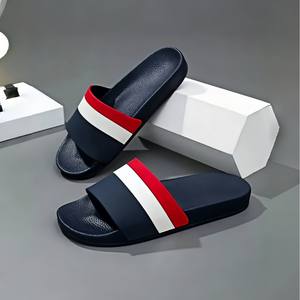 <span class=keywords><strong>Ciabatte</strong></span> da <span class=keywords><strong>uomo</strong></span> a righe rosse, bianche e <span class=keywords><strong>blu</strong></span>, antiscivolo, con suola spessa, casual, all'ingrosso, OEM - Product Image 1