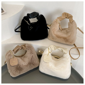 Sac à bandoulière en peluche populaire pour femme, nouveau modèle hiver, décontracté, simple, rétro, sac à main Tanjing - Product Image 2