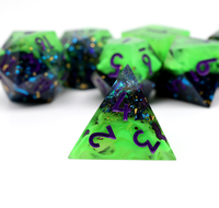 Dés polyédriques en résine faits à la main pour les jeux de rôle RPG, dés de Dungeons and Dragons, dés personnalisés DND avec noyau liquide
