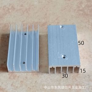 Disipador de calor de aluminio de 30x15x50mm con doble orificio para chips IC y tubos electrónicos, bloque de refrigeración de alto rendimiento - Product Image 3
