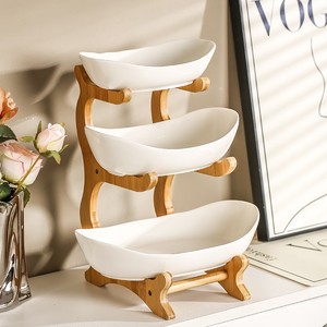 Plato creativo de varios niveles para aperitivos, estante de madera de bambú de tres capas para frutas y dulces, cesta de frutas para el hogar, estilo europeo - Product Image 3