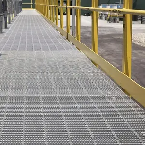Griglie lisce per pavimenti in metallo cinese in acciaio zincato. Griglie produttore