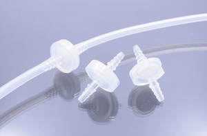 Los accesorios de tubería de plástico con filtro eliminan partículas finas y materia extraña de los circuitos de fluidos en equipos y sistemas. - Product Image 2