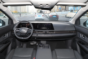 <span class=keywords><strong>Nissan</strong></span> ARIYA 2023 500 65kWh FWD SUV Eléctrico con Autonomía NEDC <span class=keywords><strong>de</strong></span> 501-600 km y Motor <span class=keywords><strong>de</strong></span> 150-200kW - Product Image 4