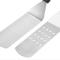 Ustensile de cuisine professionnel en acier inoxydable manche en bois gril de barbecue Pizza Burger Turner plaque chauffante longue spatule en métal pour ustensile
