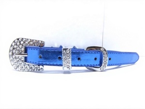 Collar brillante para mascotas con hebilla de diamantes de imitación y textura de piel de serpiente, correa para el cuello de perro o gato para disfrazarse - Product Image 5