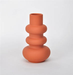 Vase en <span class=keywords><strong>poterie</strong></span> de forme irrégulière style nordique, décoration intérieure, vintage, couleur mate, vases <span class=keywords><strong>ikebana</strong></span> - Product Image 3
