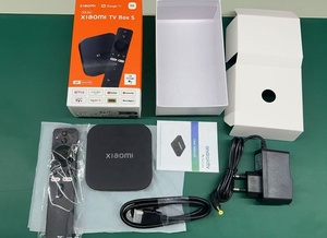 สำหรับกล่องรับสัญญาณทีวี Xiaomi <span class=keywords><strong>Mi</strong></span> TV <span class=keywords><strong>Box</strong></span> <span class=keywords><strong>S</strong></span> รุ่นที่ 2 ระบบ Android TV พร้อม RAM 2GB ROM <span class=keywords><strong>16GB</strong></span> รองรับ 802.11ac  ลายกราฟิกหลากสี ผลิตในจีน - Product Image 3