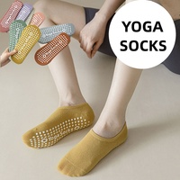 Chaussettes de yoga antidérapantes pour femmes, chaussettes professionnelles de Pilates et de danse, chaussettes de sport colorées à coupe basse, chaussettes bateau en coton, vente en gros