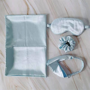 真丝缎子枕套礼品套装时尚奢华缎子枕套套装，带眼罩头带和磨头 - Product Image 2