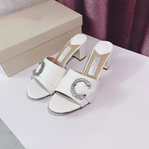 Zapatillas de tacón de diseñador zapatos de mujer de marca de diseño de lujo zapatos de sandalias de novia de tacón alto con diamantes de imitación